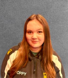 Poppy Lynes